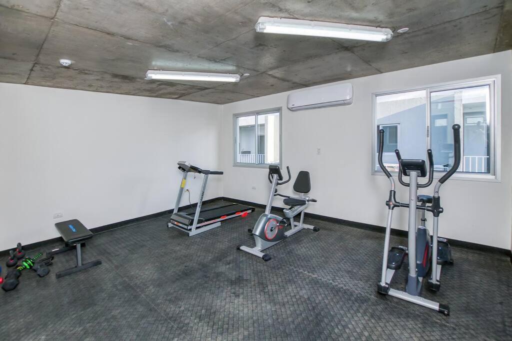 A Estrenar! Apartamento Con Pileta Zona Aeropuerto Wifi 200Mg Asuncion Extérieur photo